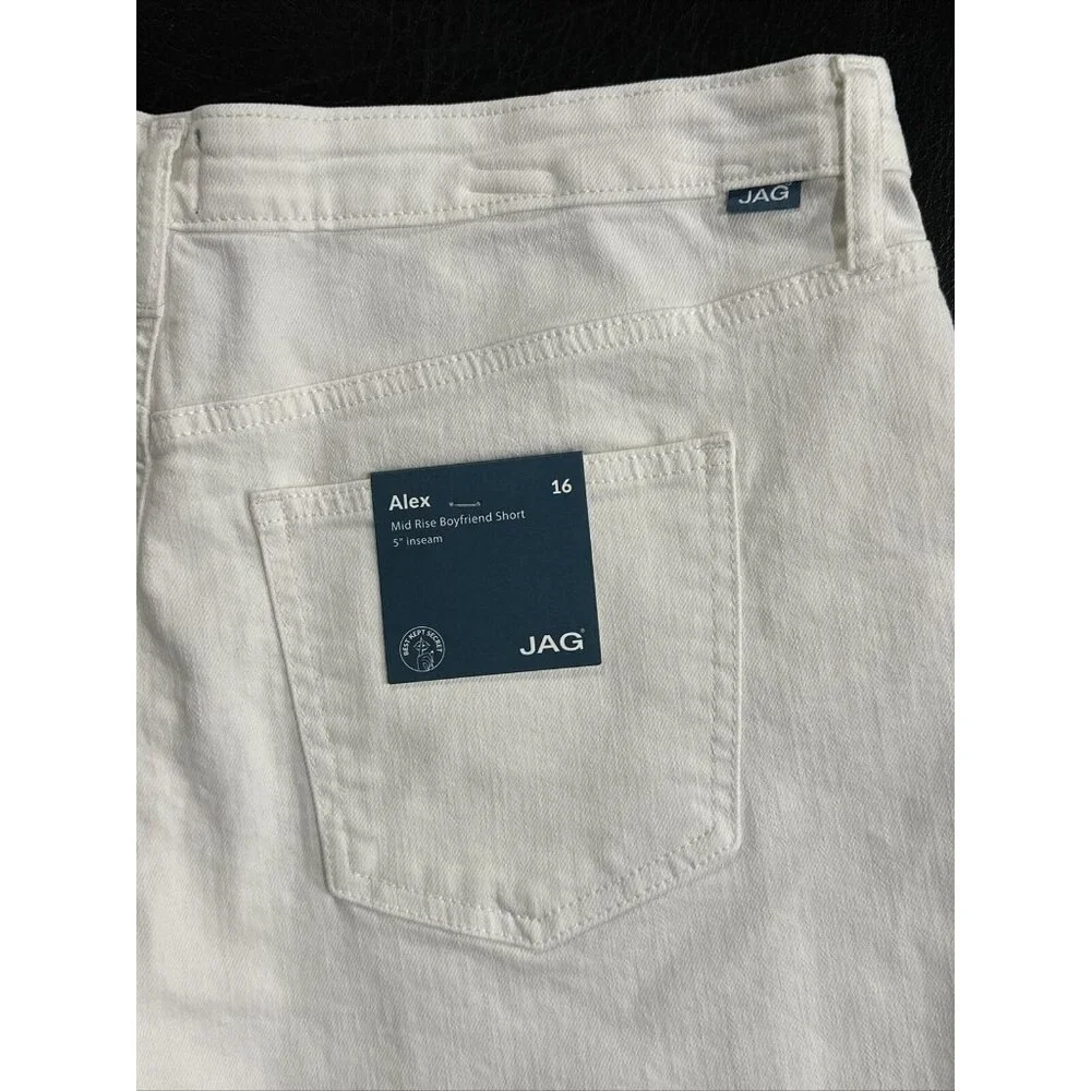 JAG Women's Alex Mid Rise Boyfriend Shorts White Denim Size 16 Inseam 5 - Picture 9 of 9